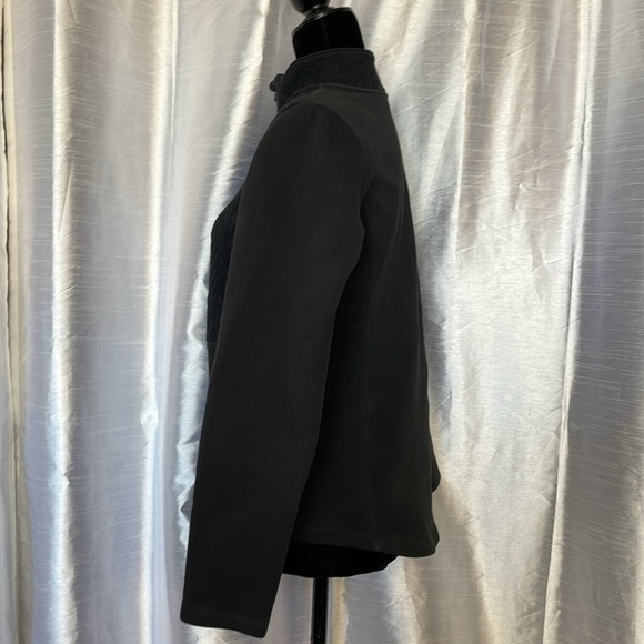 Lady Hagen Women’s Medium Stretch Full Zip Long Sleeve Black Jacket - Picture 4 of 8